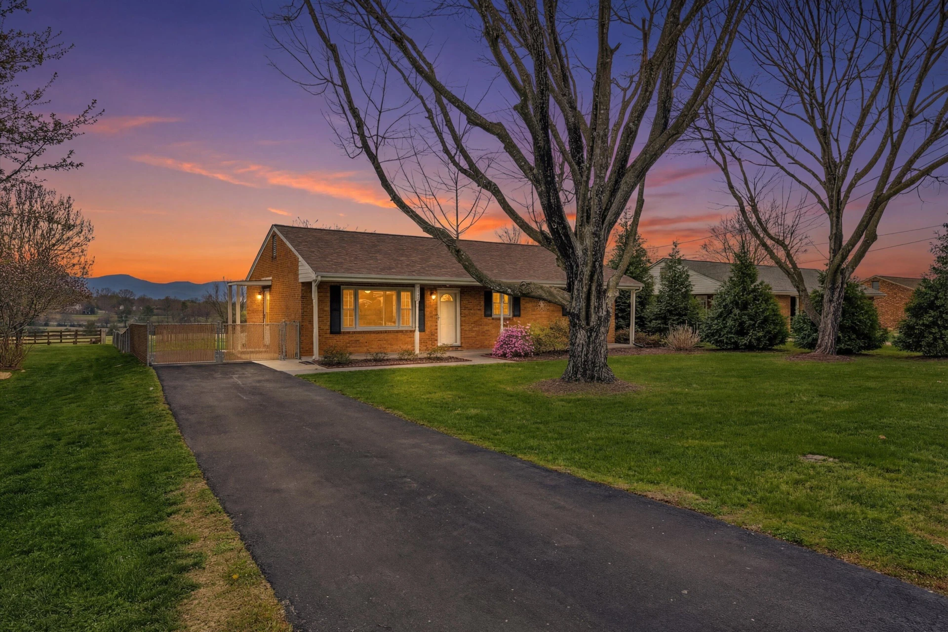 1006 Green Meadow RD - Photo 3