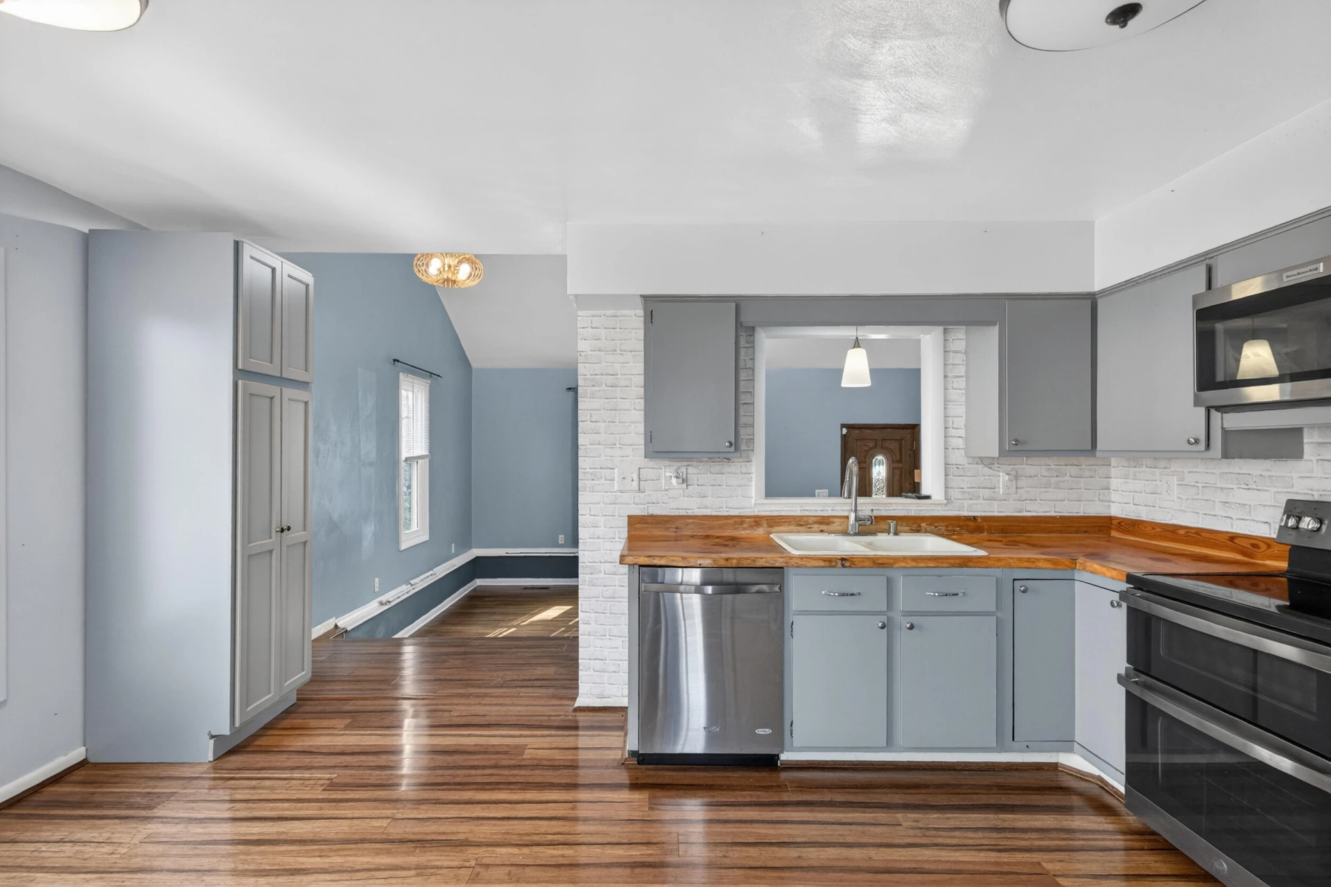 106 Beaver Dam CT - Photo 10