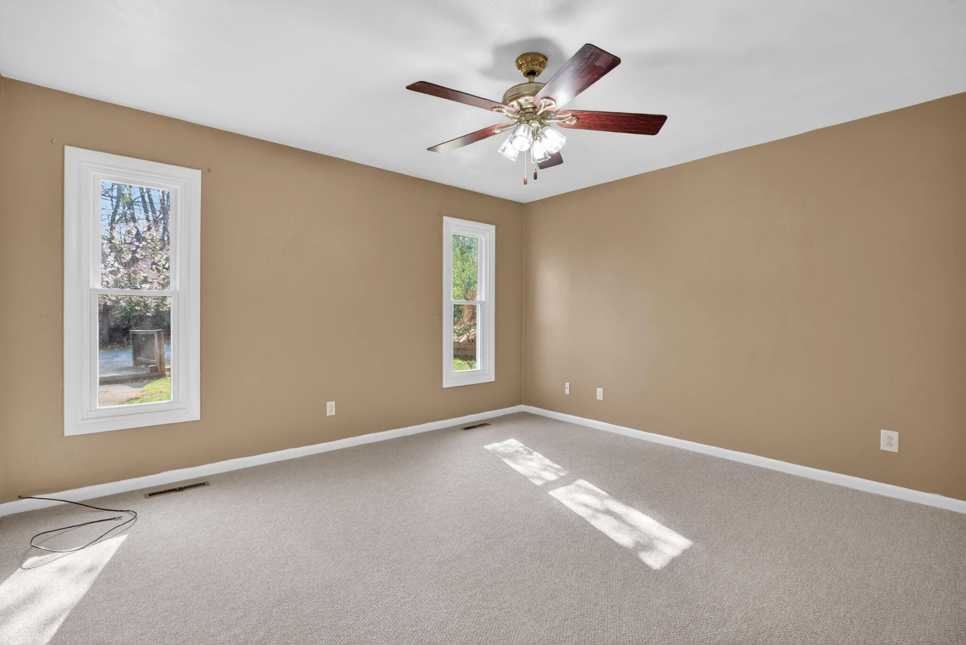 106 Beaver Dam CT - Photo 11