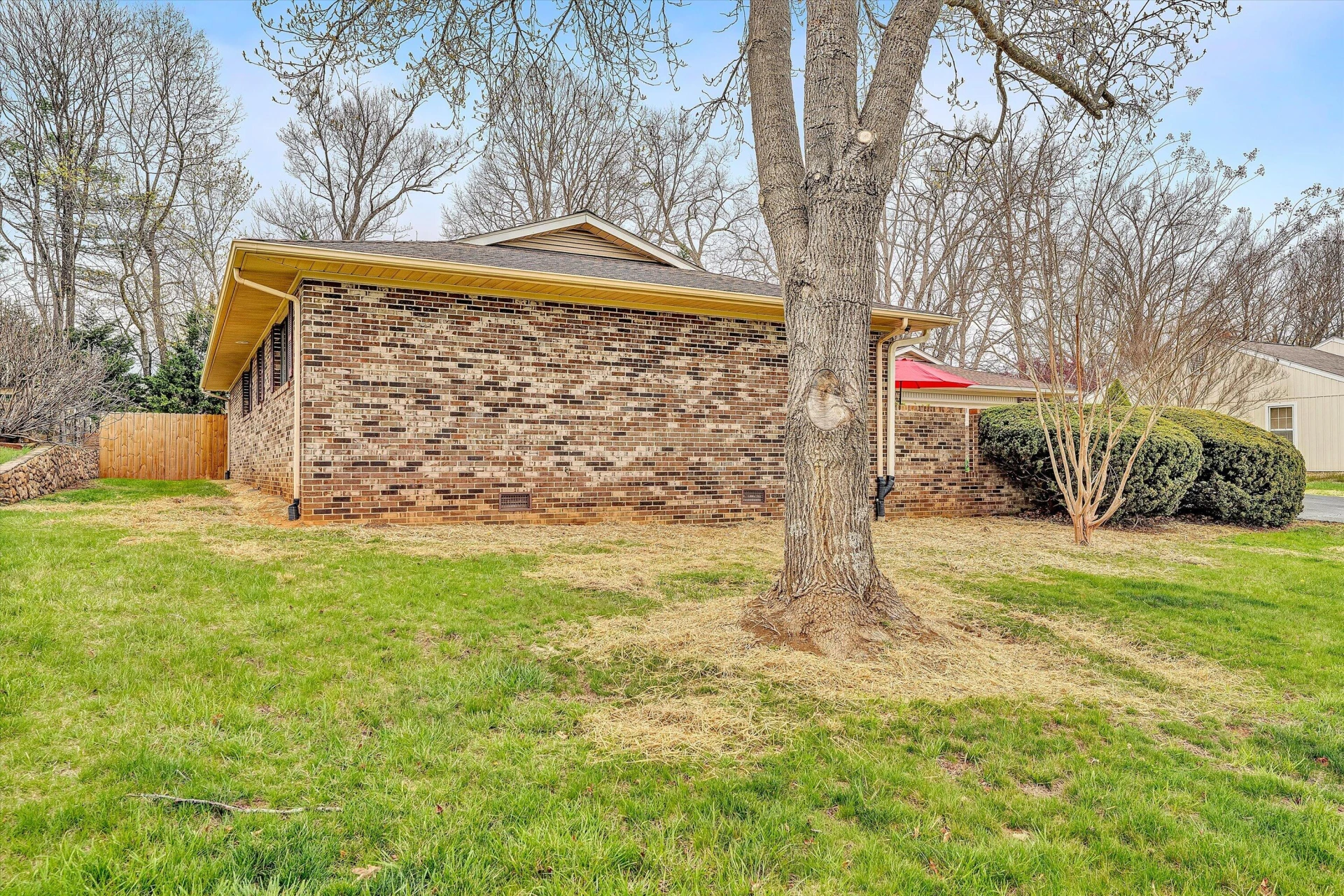 4925 Grape Tree LN - Photo 40