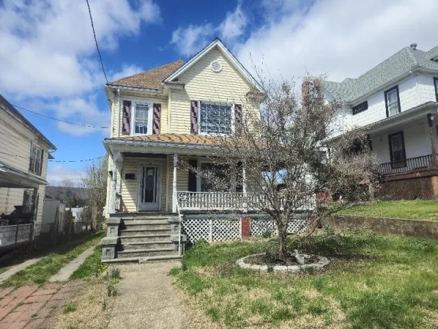 314 HAWTHORNE ST, Covington, VA, 24426