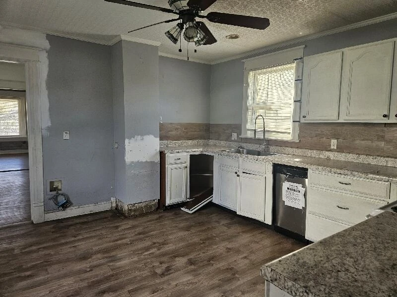 314 HAWTHORNE ST - Photo 7