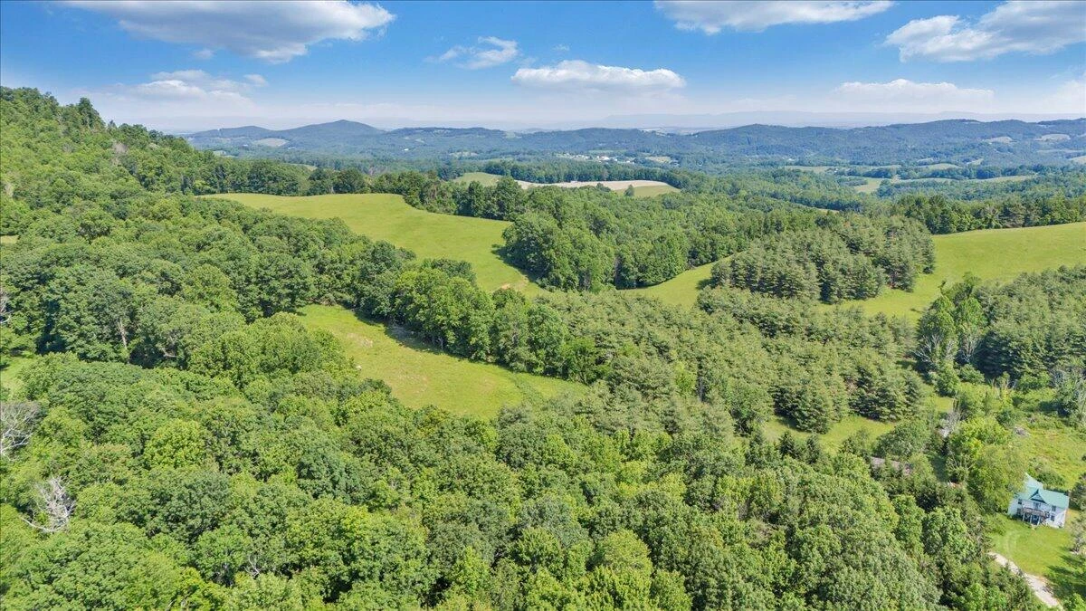 563 Dusty Rock RD - Photo 9
