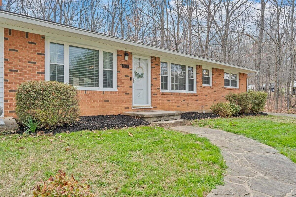 3988 Welcome Valley RD - Photo 2