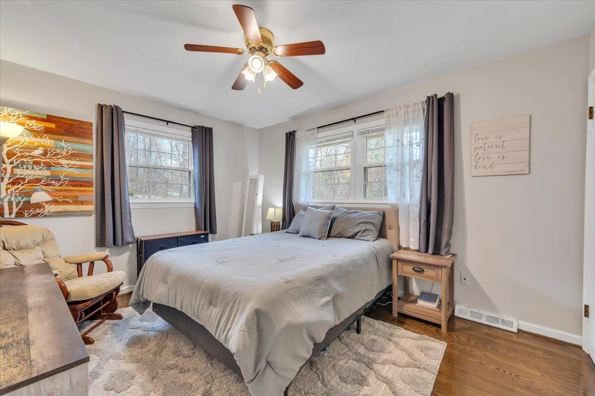 3988 Welcome Valley RD - Photo 20