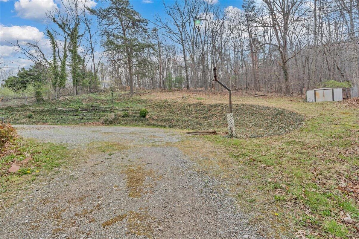 3988 Welcome Valley RD - Photo 40