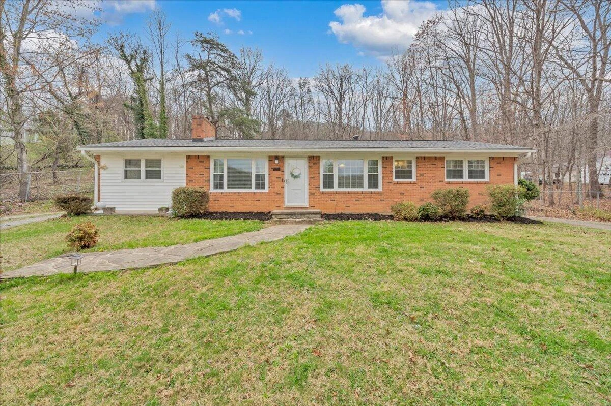3988 Welcome Valley RD - Photo 44