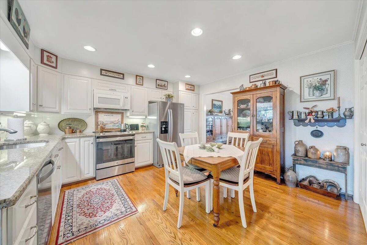 1720 WYCLIFFE ST - Photo 18