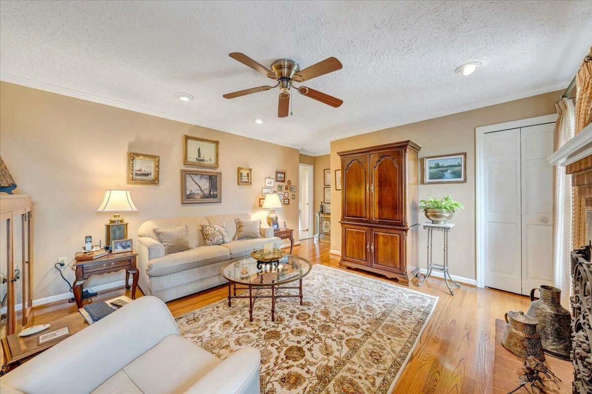 1720 WYCLIFFE ST - Photo 24