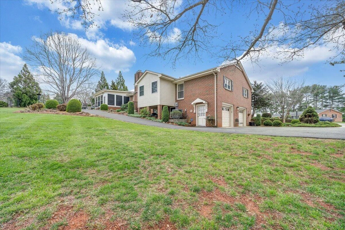 1720 WYCLIFFE ST - Photo 66