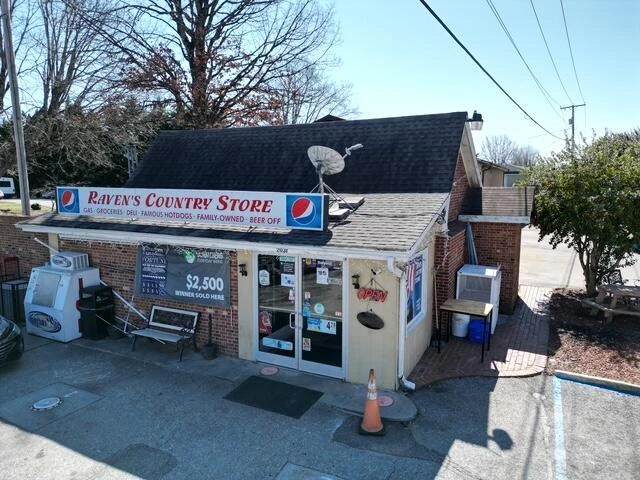 2031 Main ST
