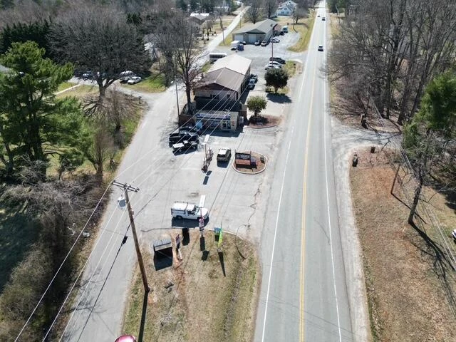 2031 Main ST - Photo 7
