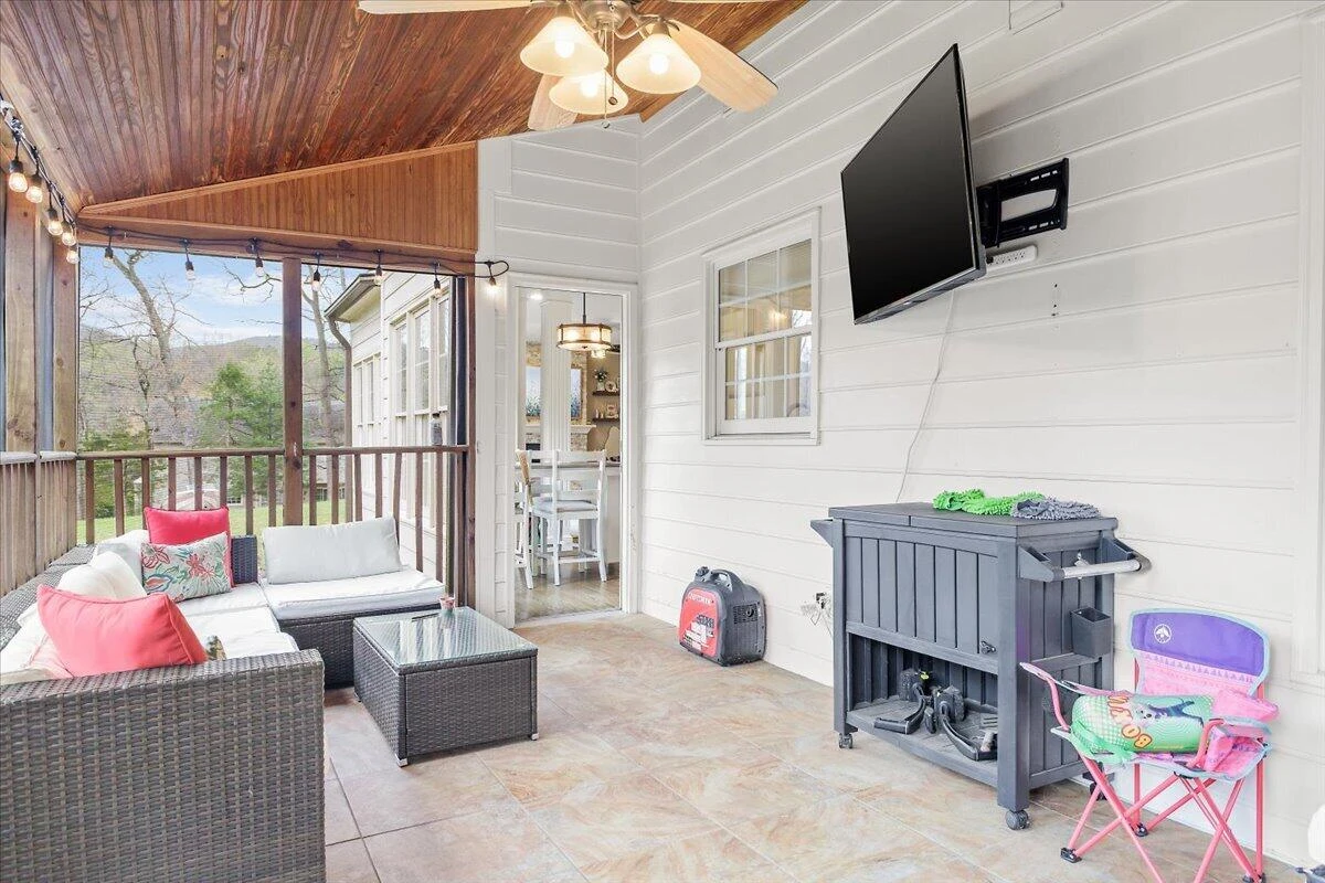 6020 Scotford CT - Photo 28