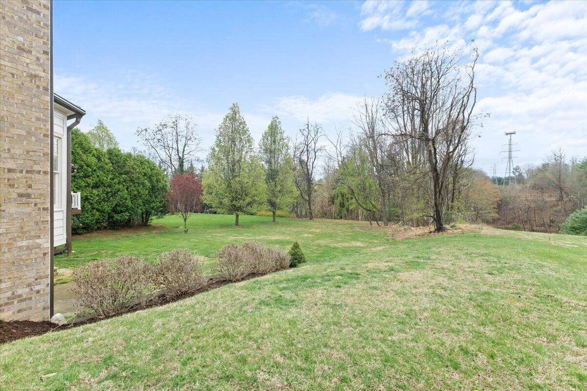 6020 Scotford CT - Photo 32