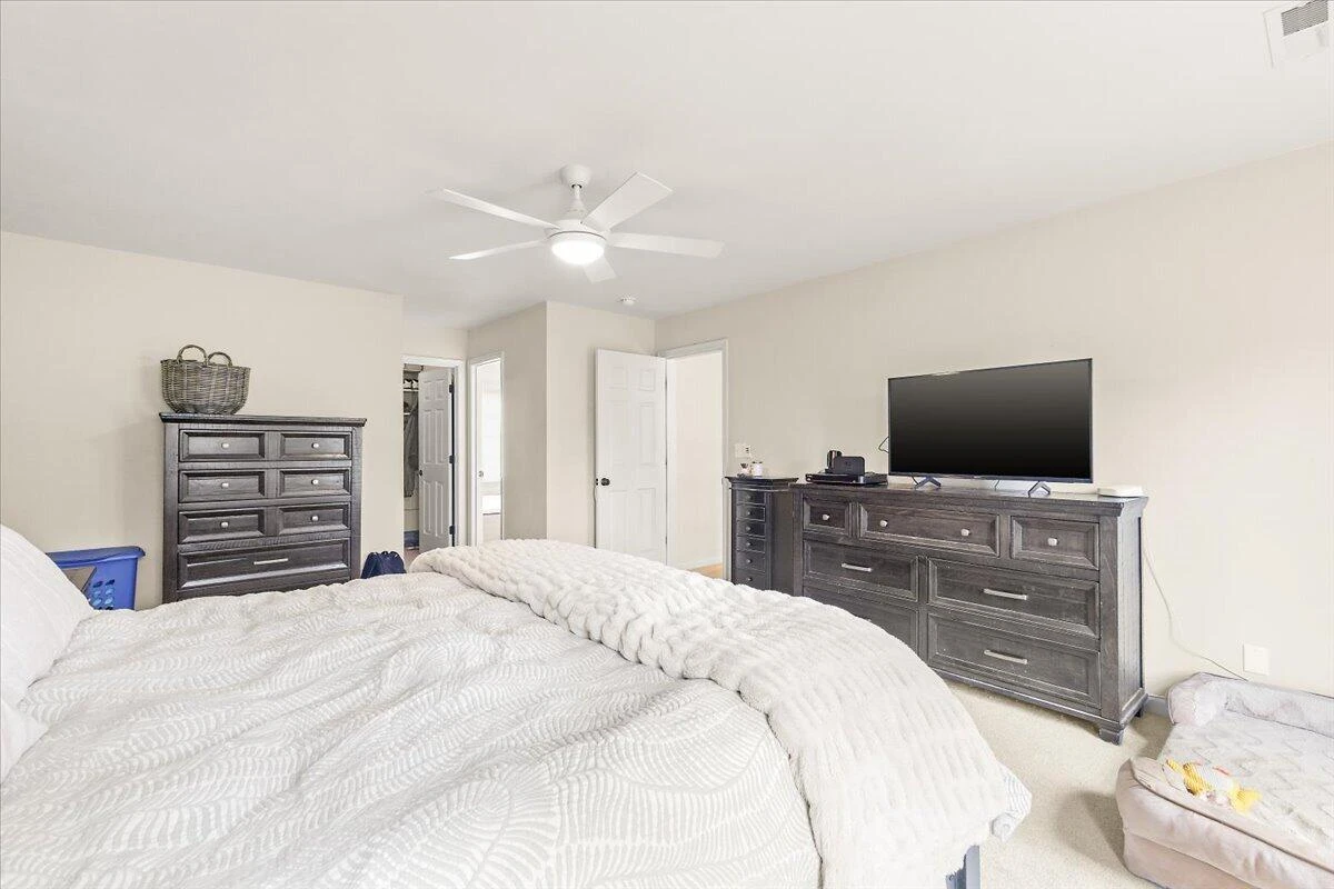 6020 Scotford CT - Photo 35