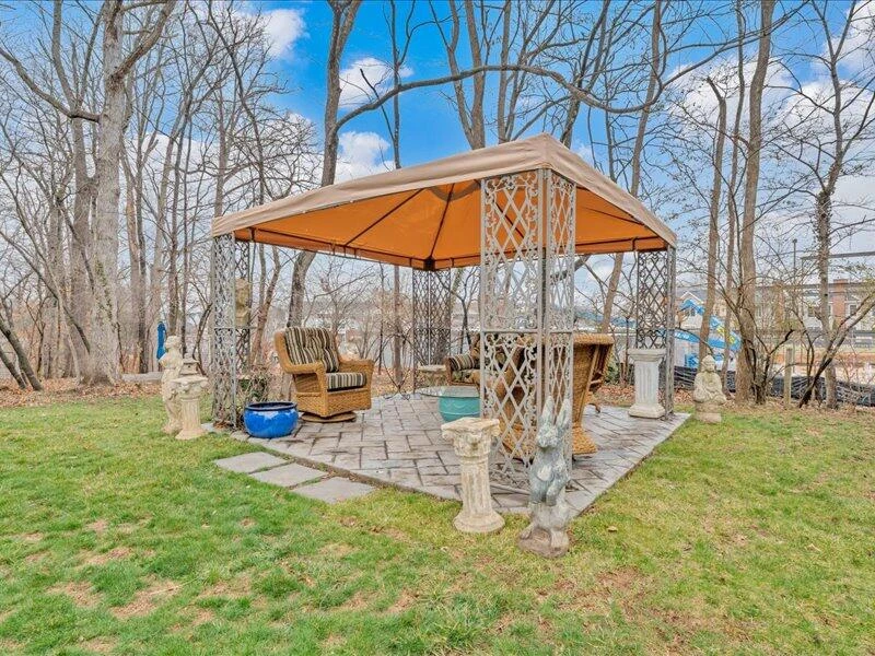 3515 Windsor Oaks CIR - Photo 20