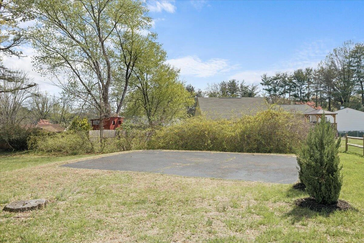 2440 Charing Cross DR - Photo 10