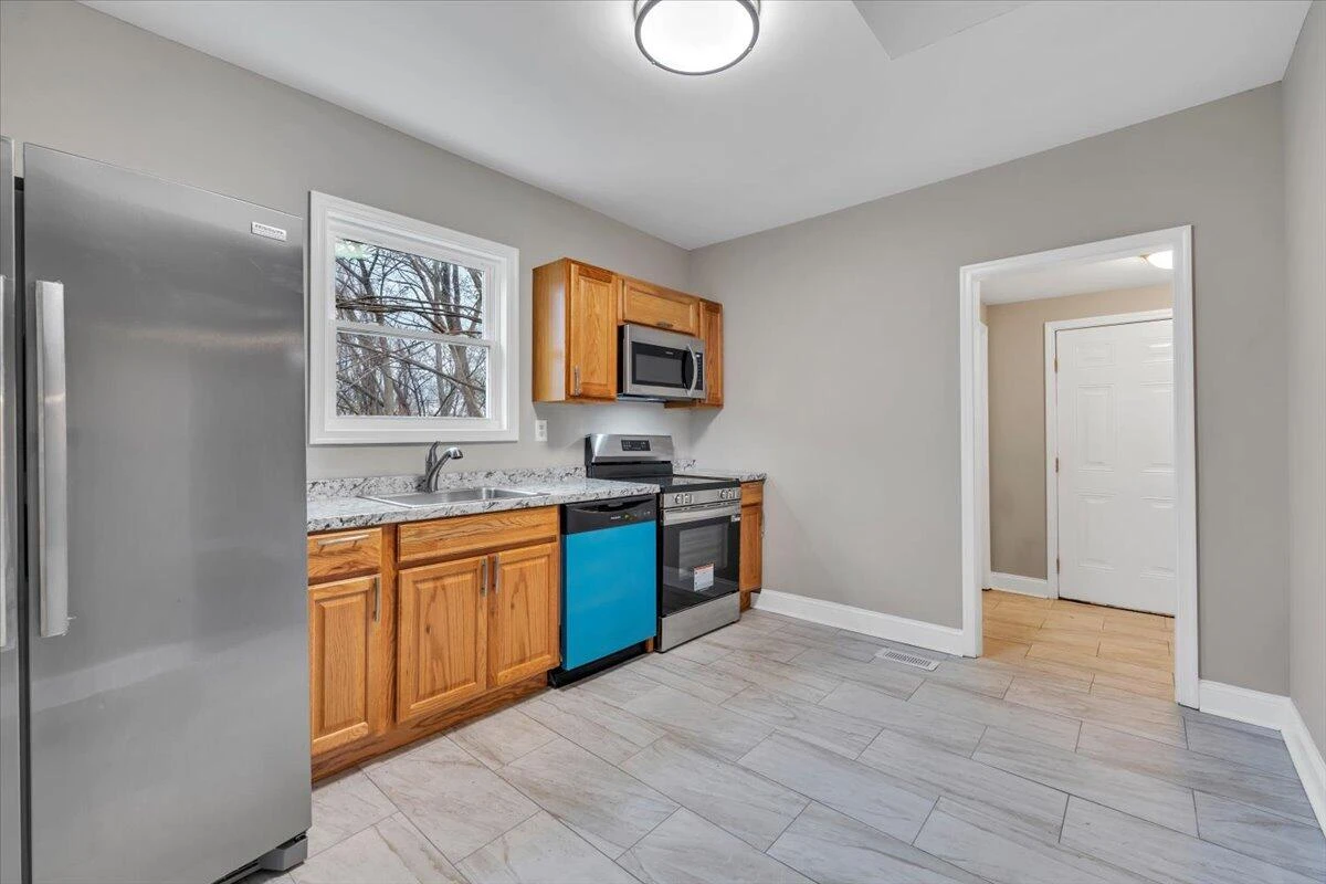 1220 Church AVE - Photo 17