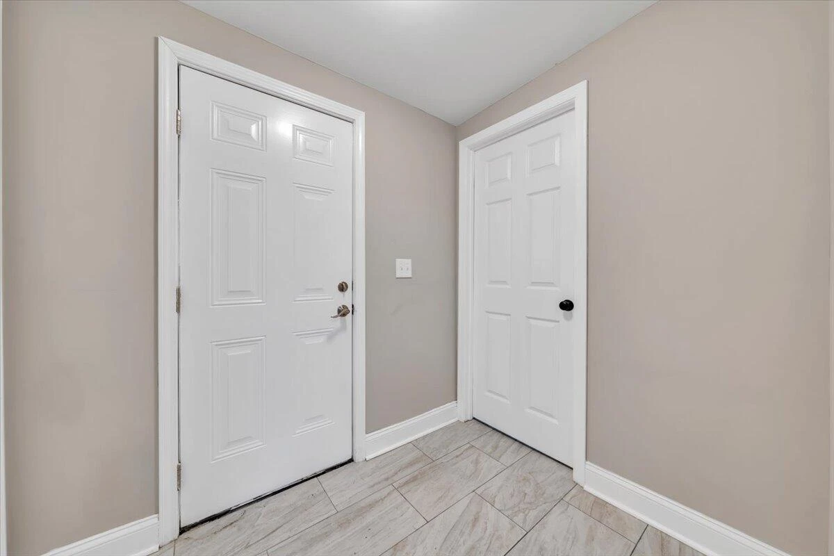 1220 Church AVE - Photo 18