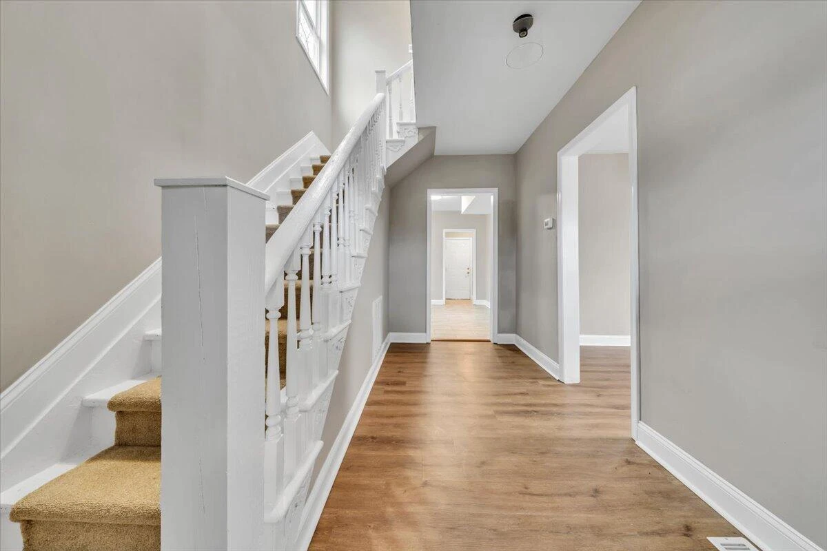 1220 Church AVE - Photo 3