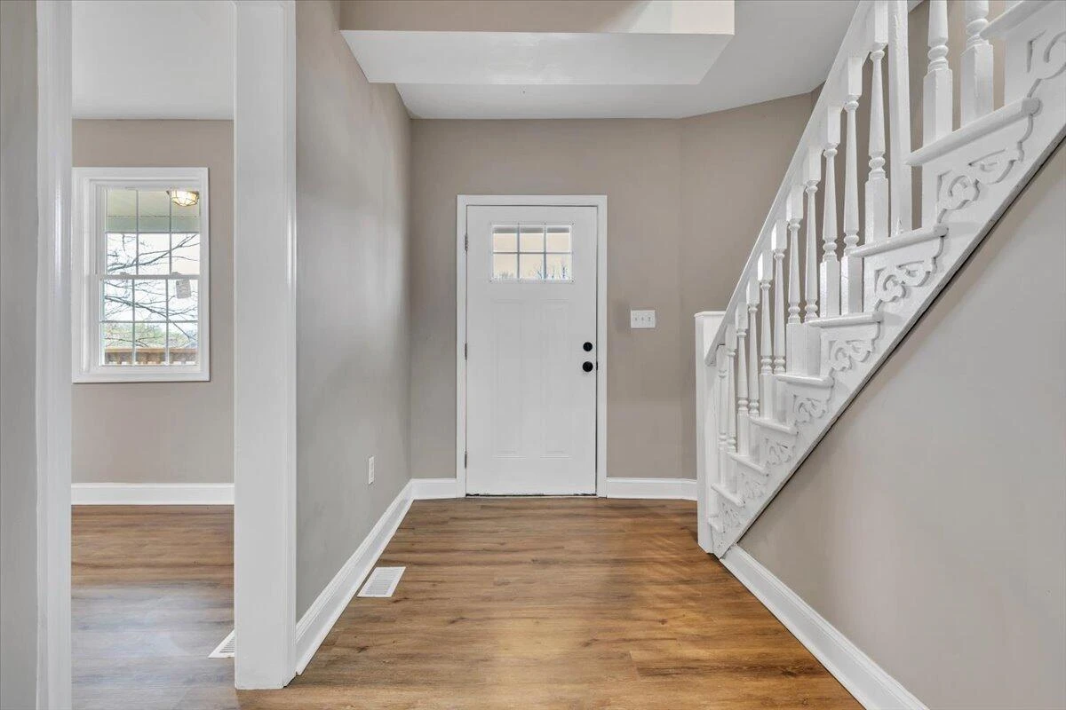 1220 Church AVE - Photo 5