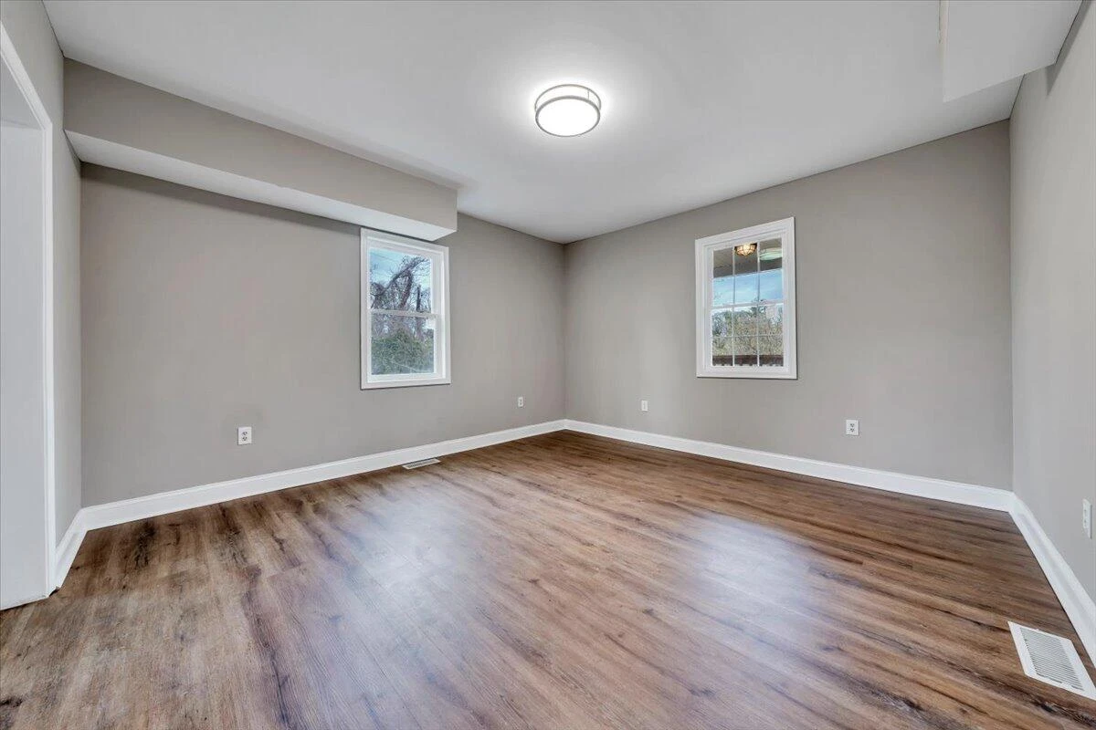 1220 Church AVE - Photo 8
