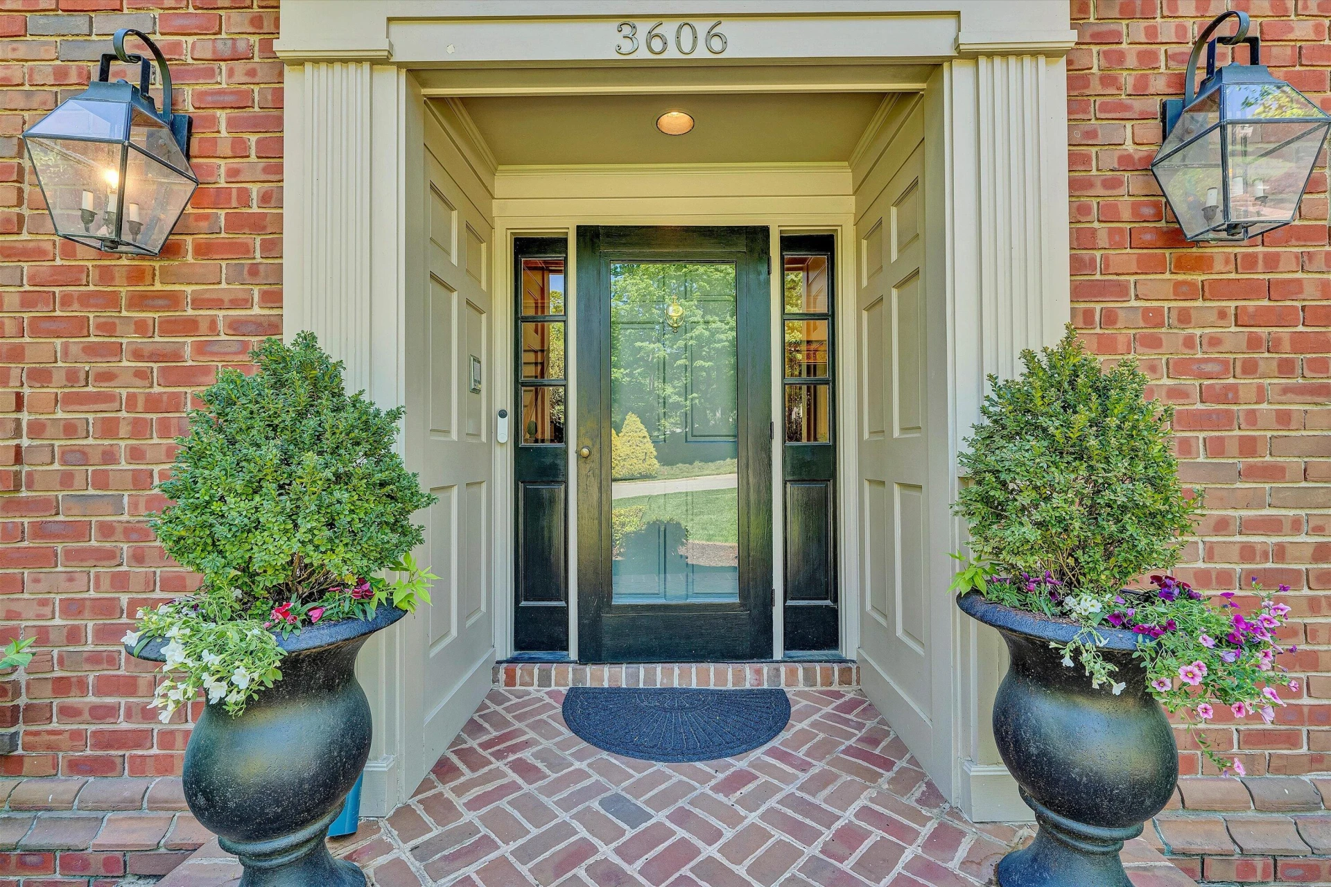 3606 Wellington DR - Photo 7