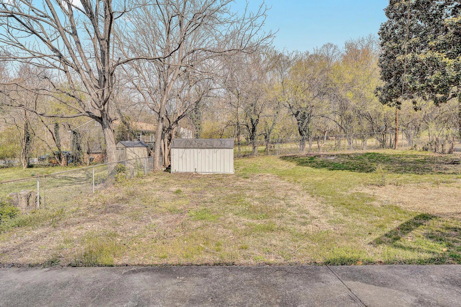 3931 Green Spring AVE - Photo 31
