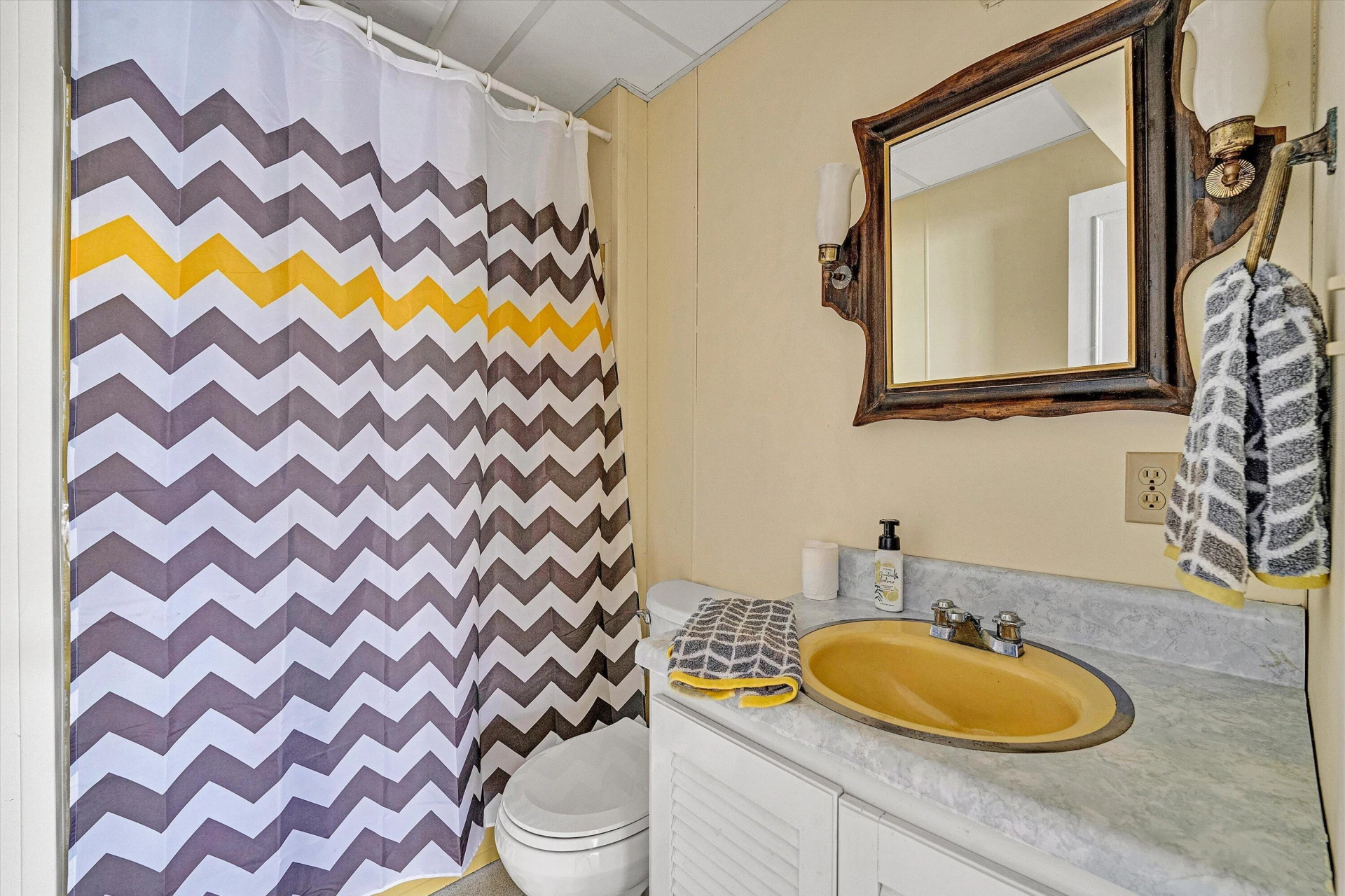 1154 Acorn DR - Photo 33