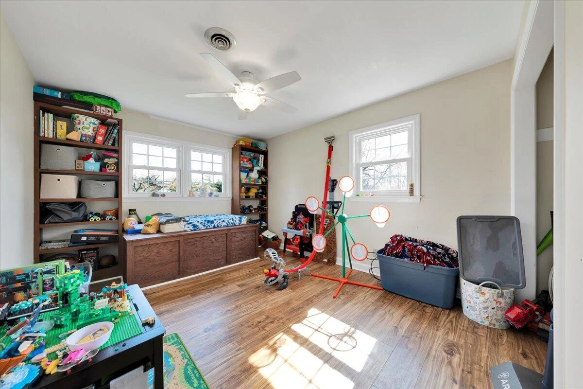4660 Franklin ST - Photo 25