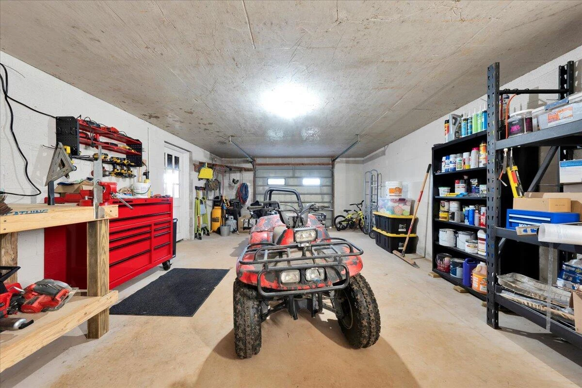 4660 Franklin ST - Photo 34