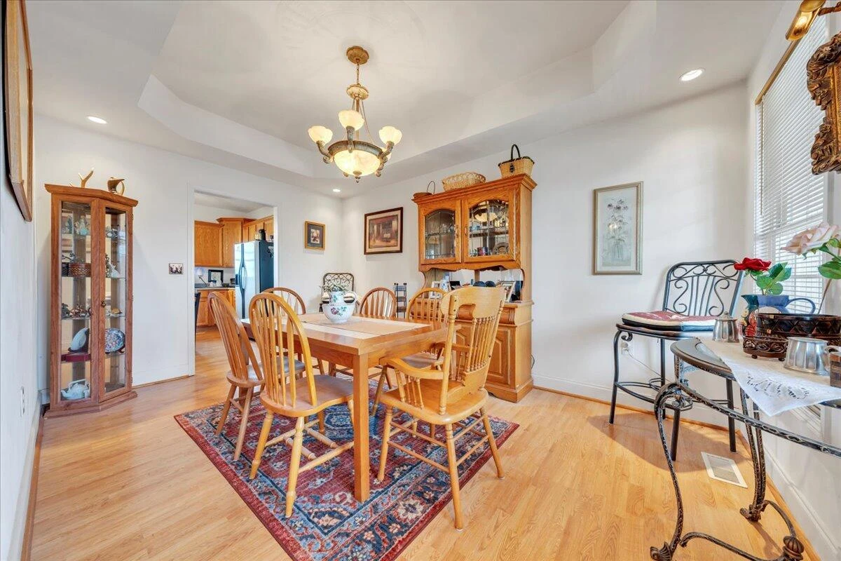 1064 Savanna Hills DR - Photo 17