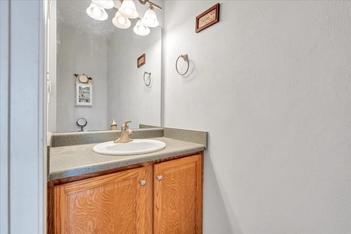 1064 Savanna Hills DR - Photo 24
