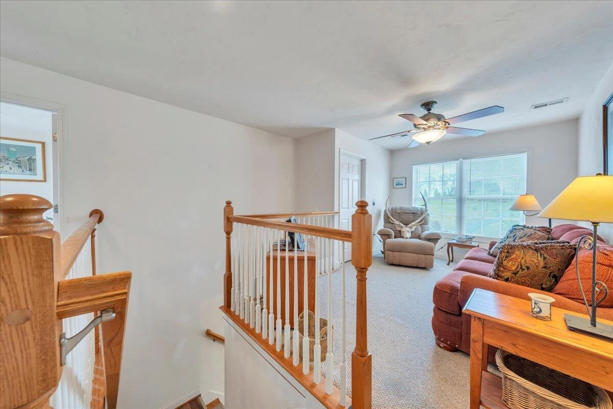 1064 Savanna Hills DR - Photo 25
