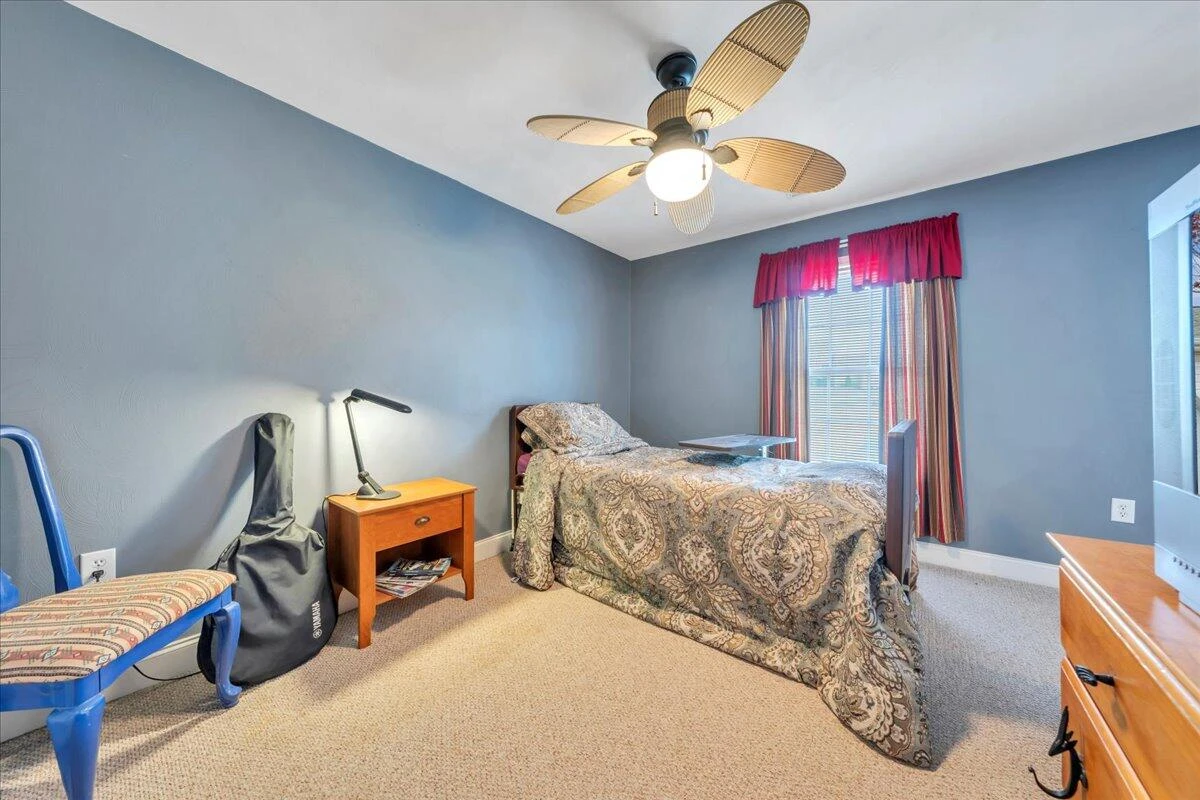 1064 Savanna Hills DR - Photo 33