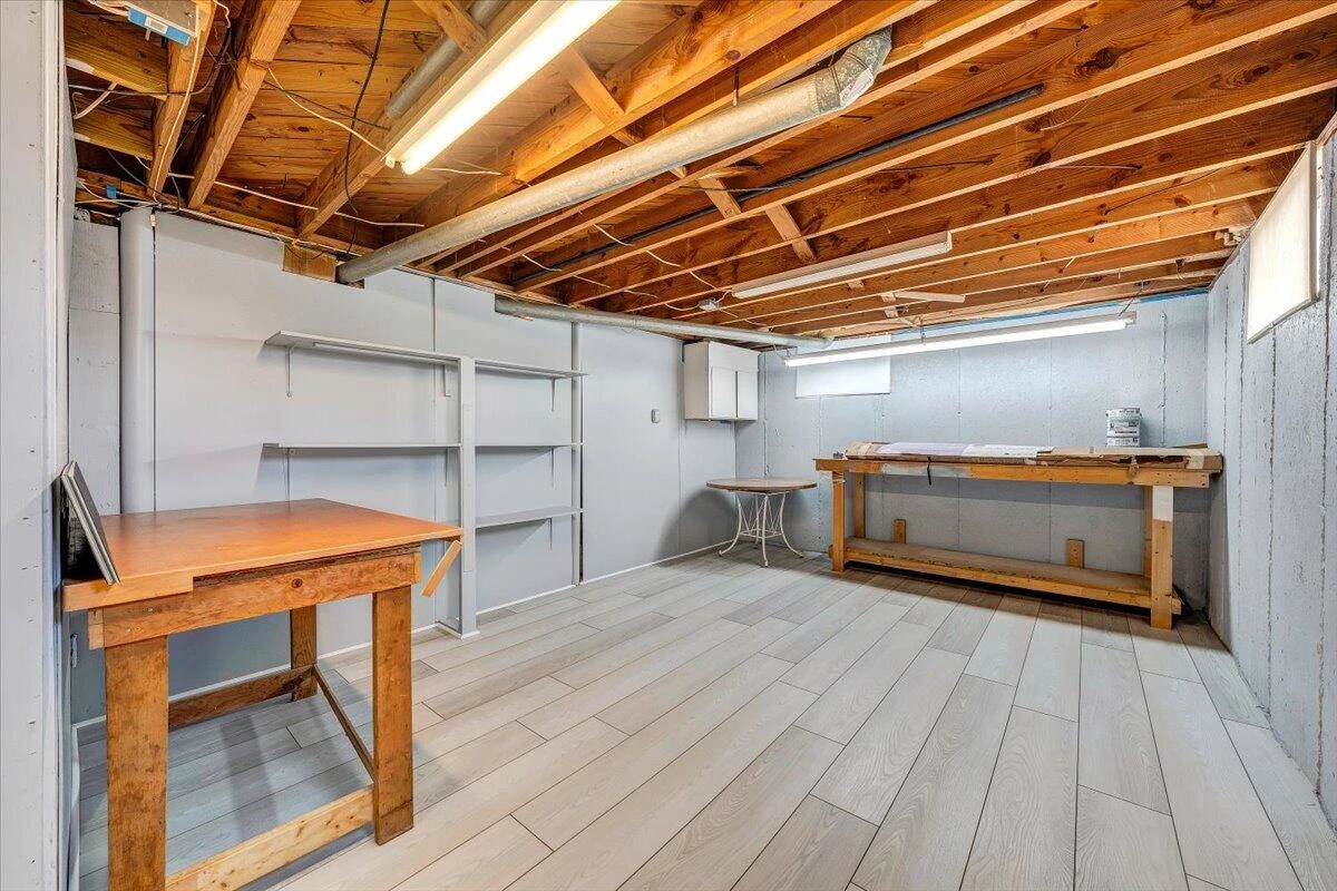 106 Hurst AVE - Photo 24