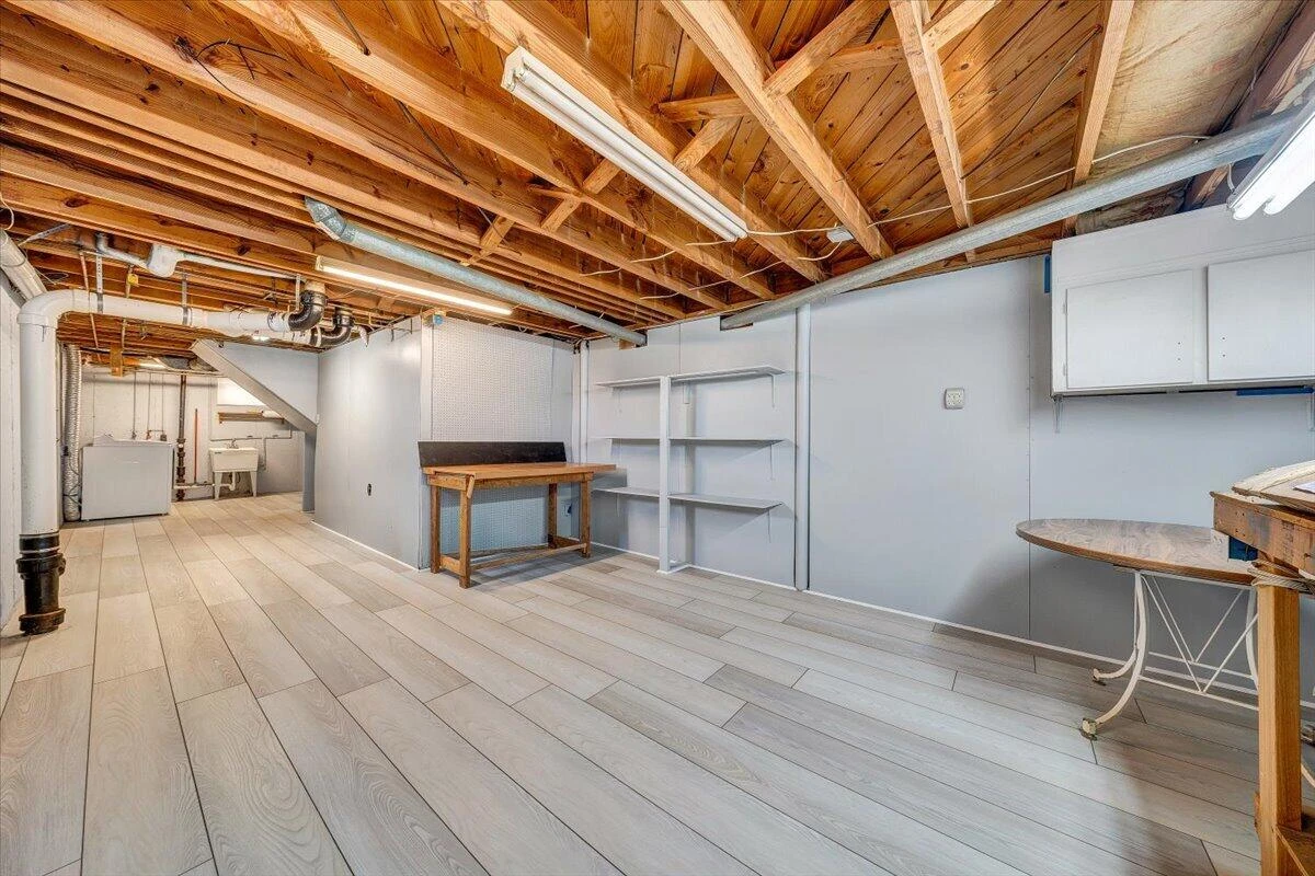 106 Hurst AVE - Photo 25