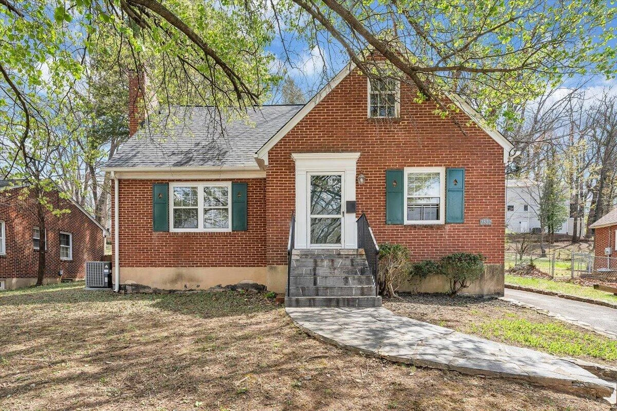 2522 Livingston RD