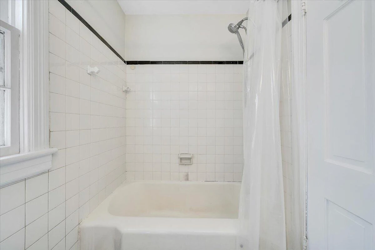 2522 Livingston RD - Photo 17