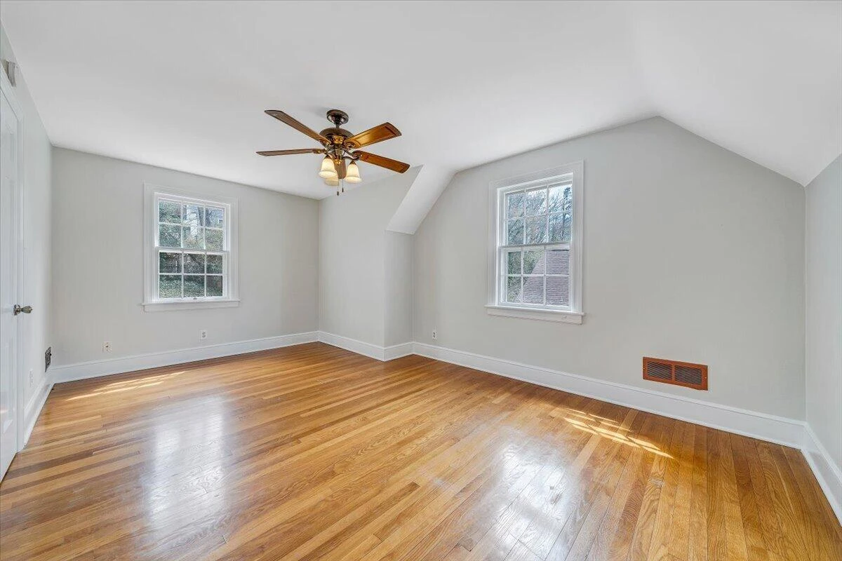 2522 Livingston RD - Photo 18