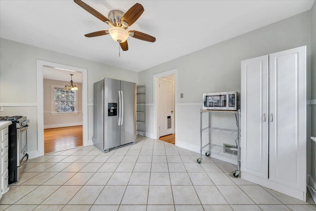 2522 Livingston RD - Photo 7
