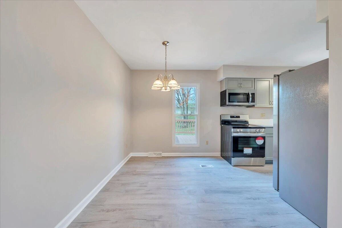 3440 Belle AVE - Photo 10