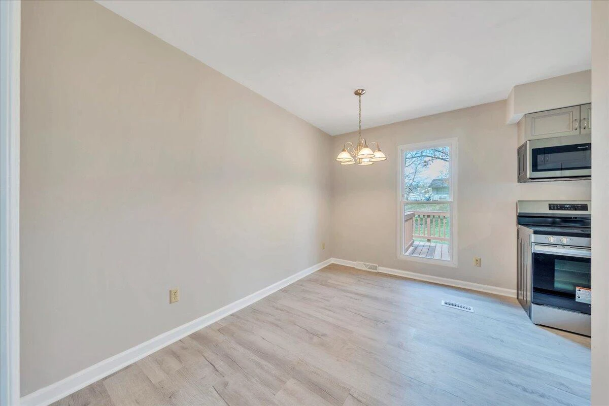 3440 Belle AVE - Photo 11