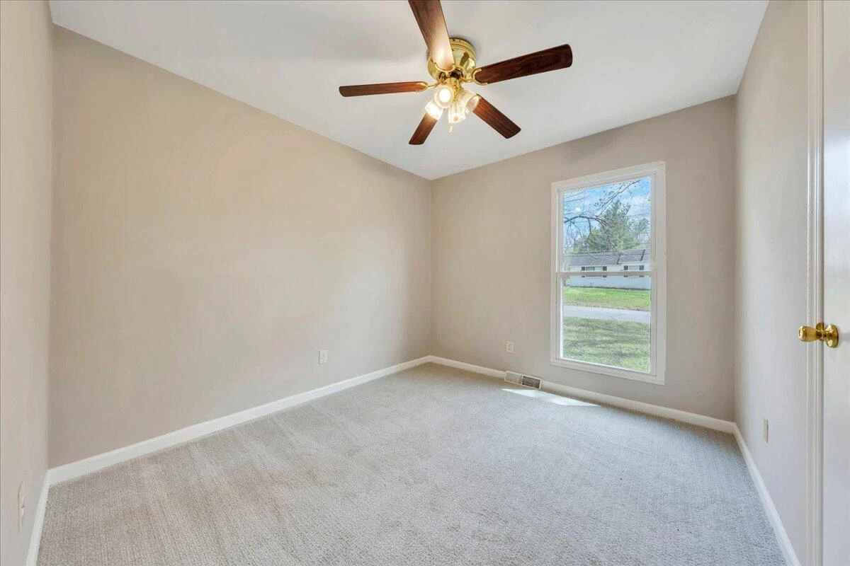 3440 Belle AVE - Photo 17