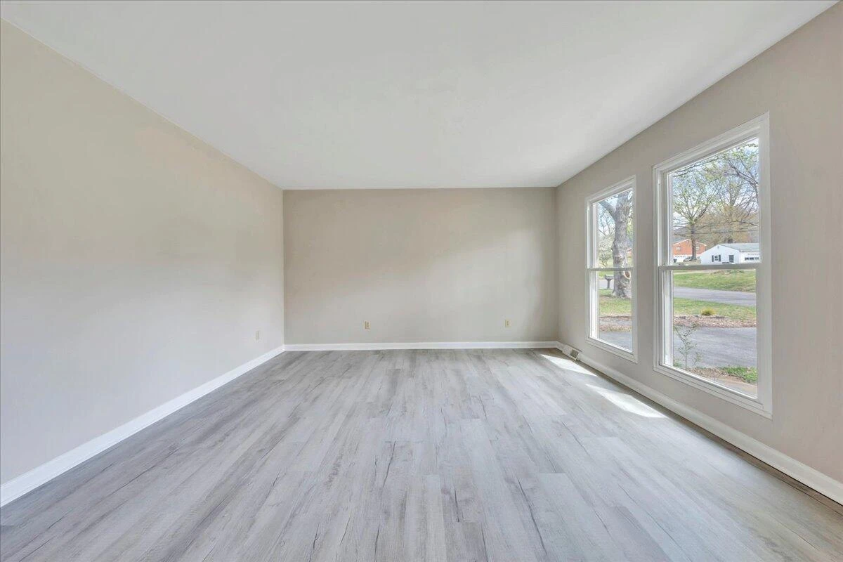 3440 Belle AVE - Photo 9