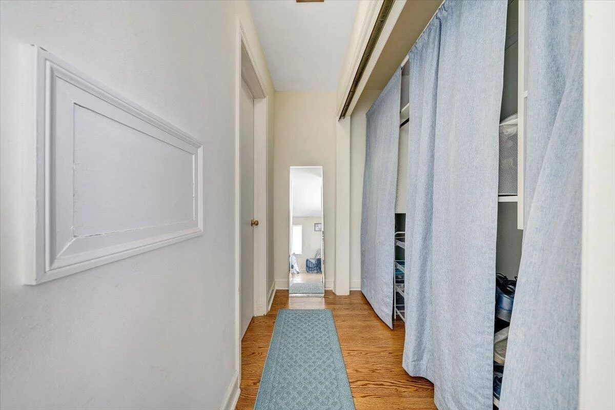 2753 Wilshire AVE - Photo 27