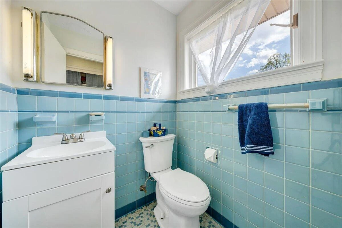 2753 Wilshire AVE - Photo 28