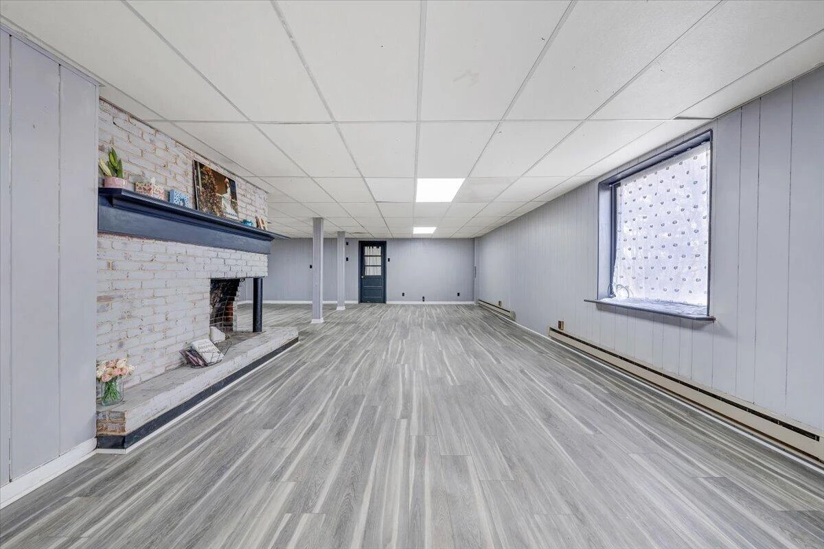 2753 Wilshire AVE - Photo 39