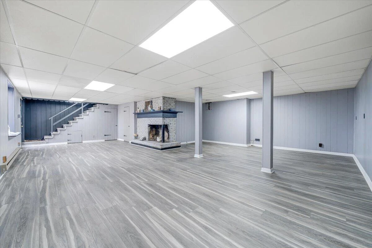 2753 Wilshire AVE - Photo 42