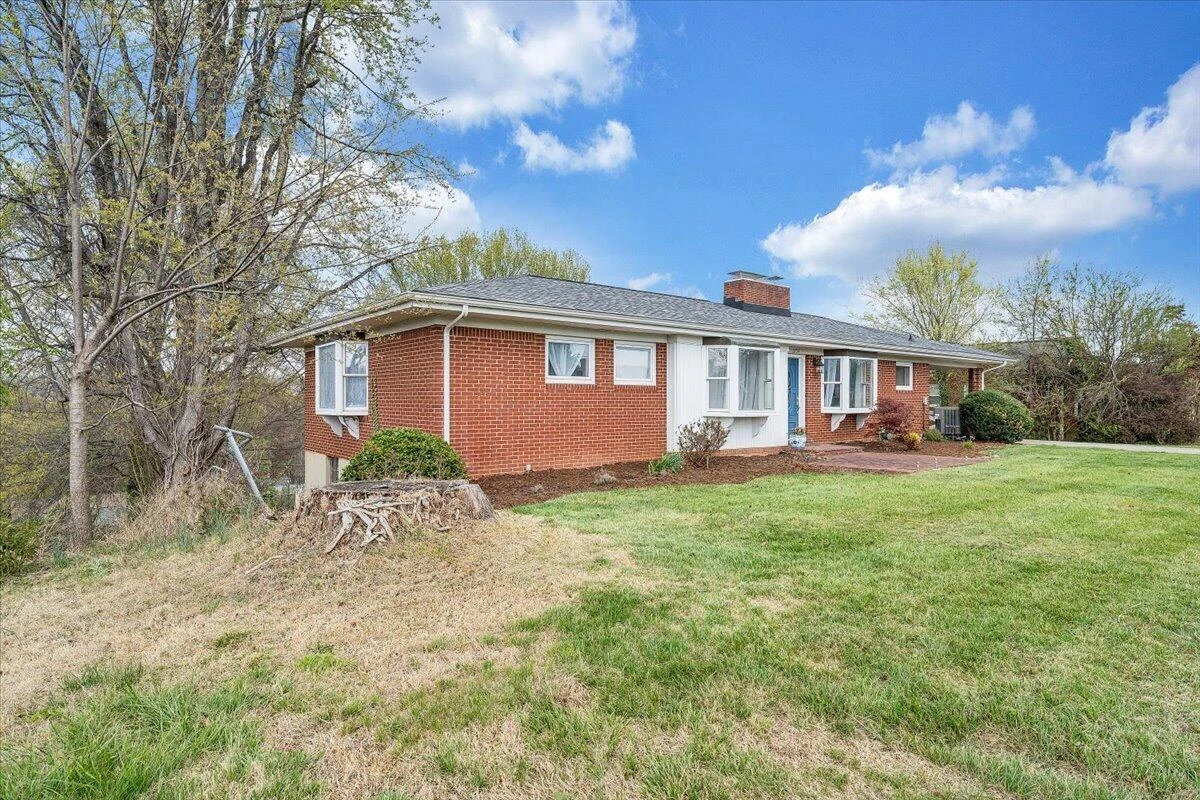 2753 Wilshire AVE - Photo 58